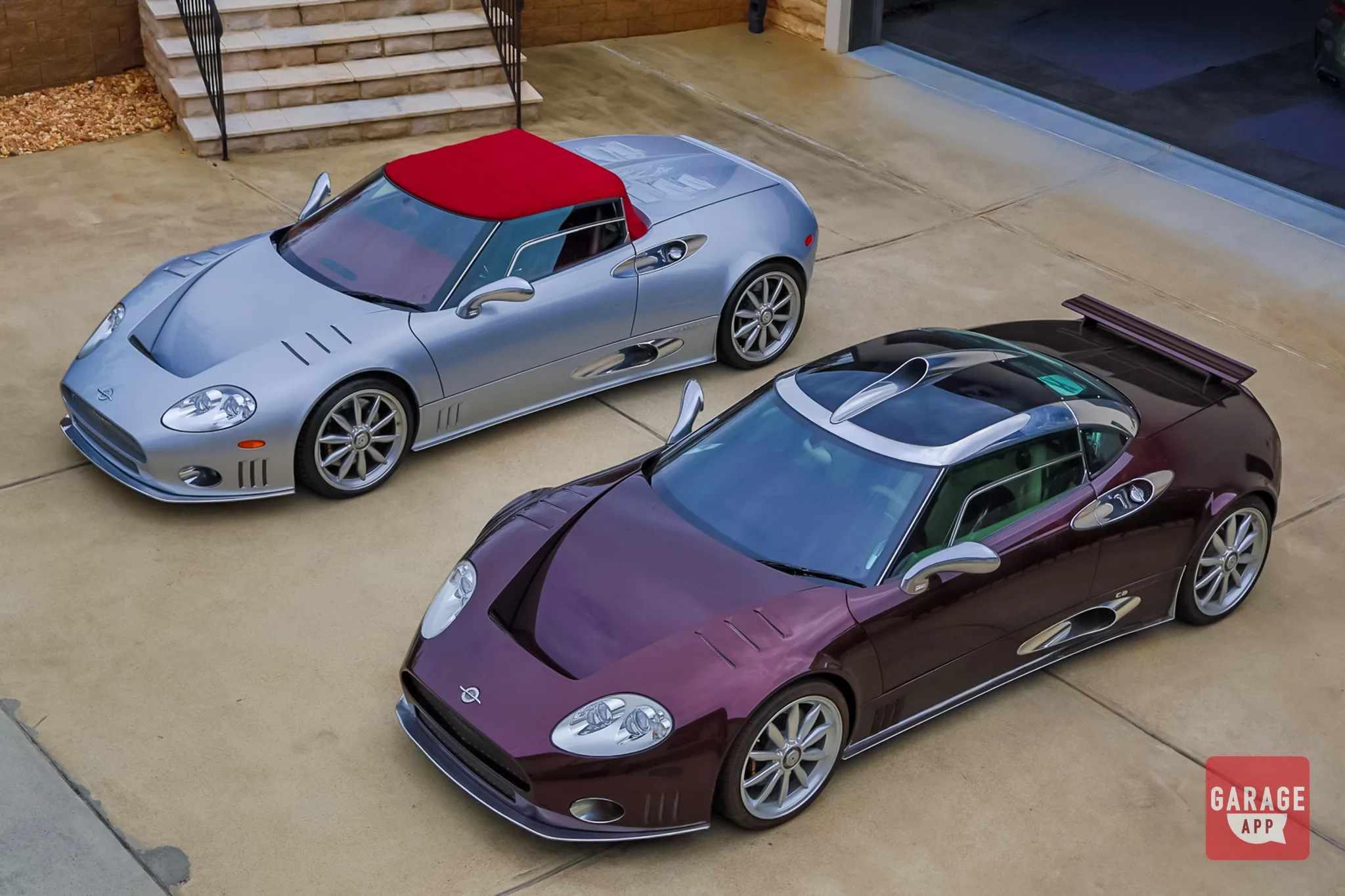 Spyker #94 and Spyker #206 side by side