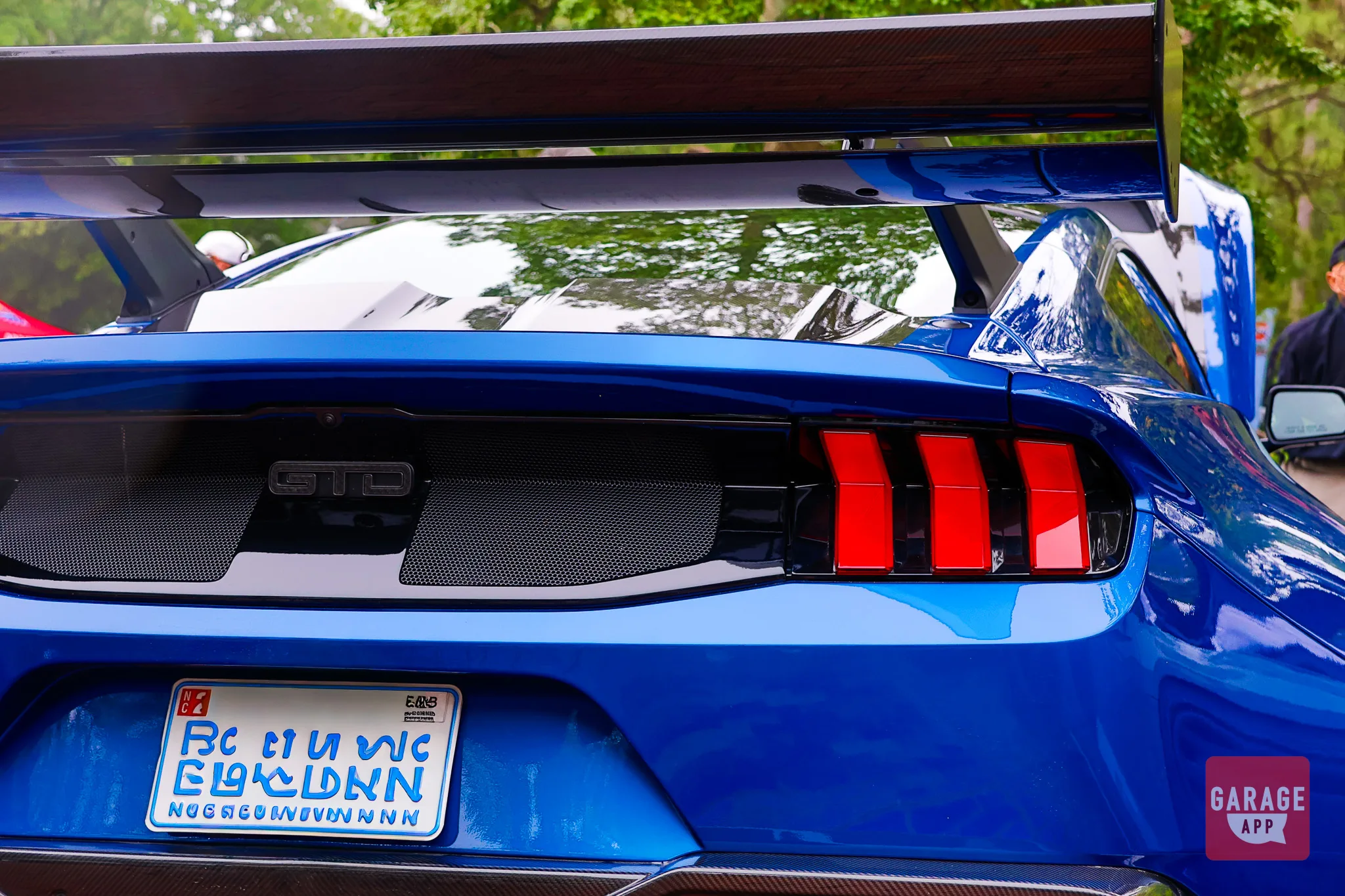 Classic vs Modern Muscle Cars: Which Era Reigns Supreme?