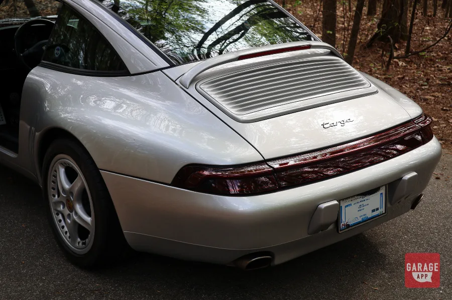 Porsche 993 Targa rear reflector panel with classic Porsche 911 badging.