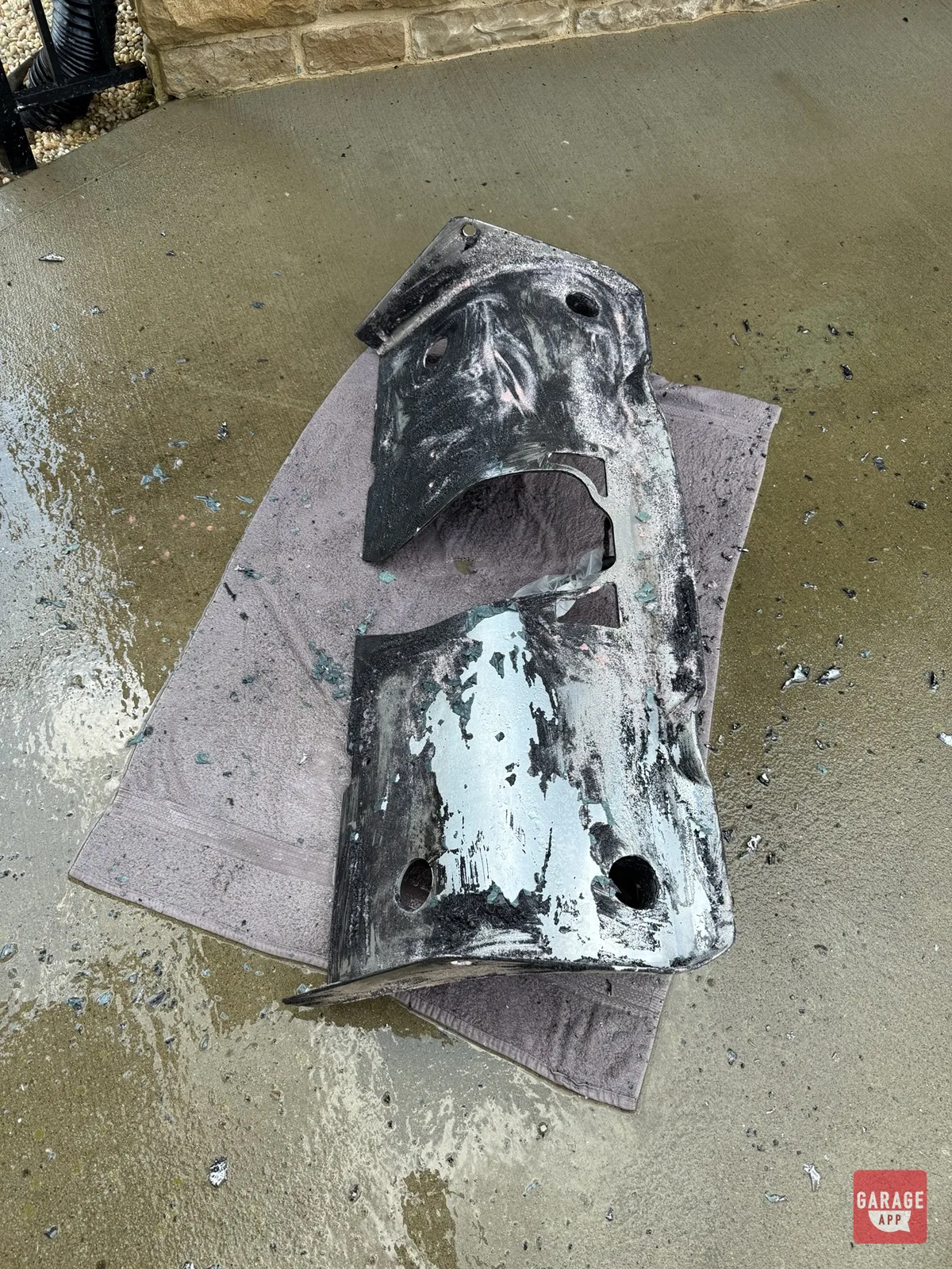 Aluminum body panel with paint being stripped